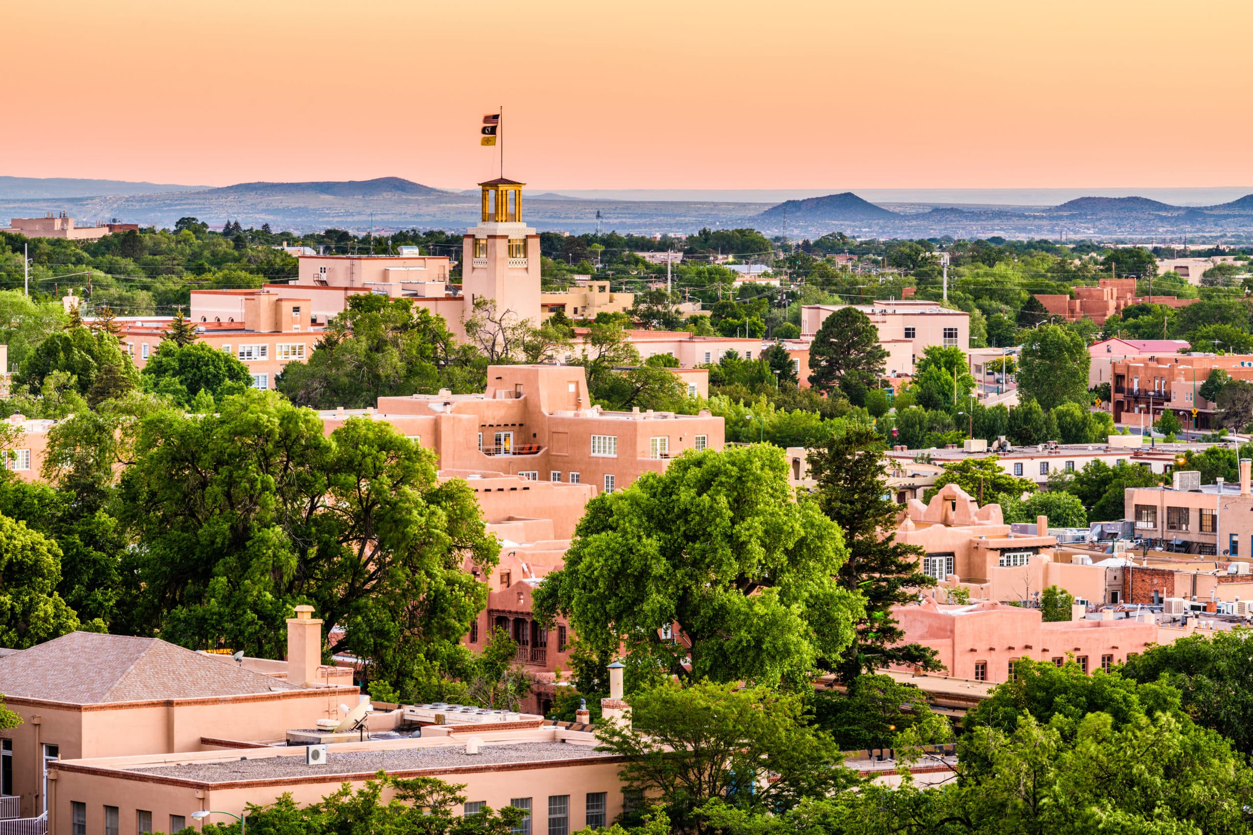 New Mexico Enacts Bipartisan Pension Reform to Improve PERA Solvency